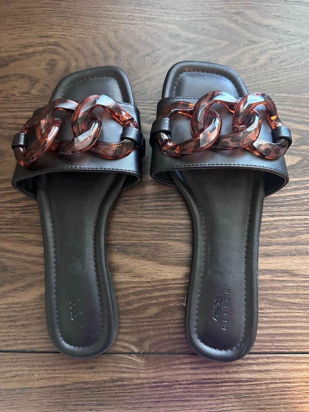 ASOS black tortoise chain slide sandals size 7